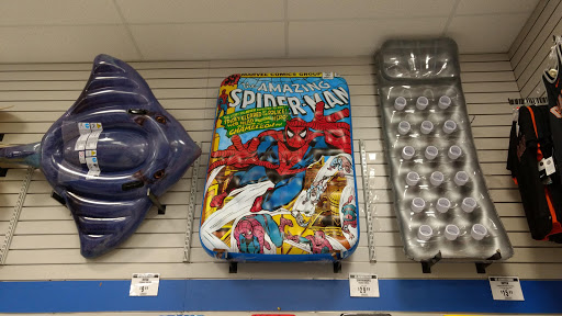 Sporting Goods Store «Big 5 Sporting Goods - San Jose», reviews and photos, 1472 Monterey Hwy, San Jose, CA 95112, USA