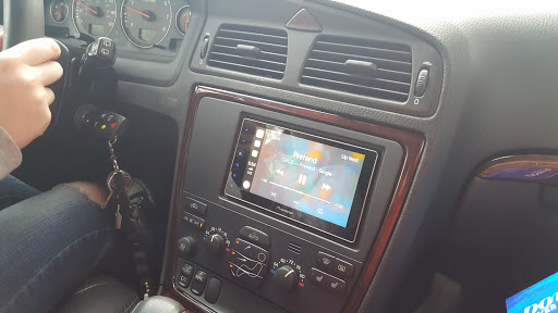 Car Stereo Store «Guru Electronics», reviews and photos, 916 Commercial St, San Jose, CA 95112, USA