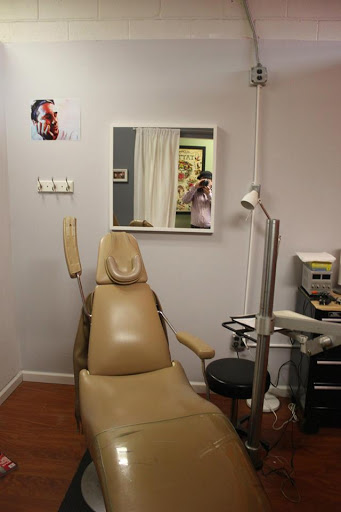 Tattoo Shop «Elite Ink Tattoo Studios», reviews and photos, 8602 N Telegraph Rd, Dearborn Heights, MI 48127, USA