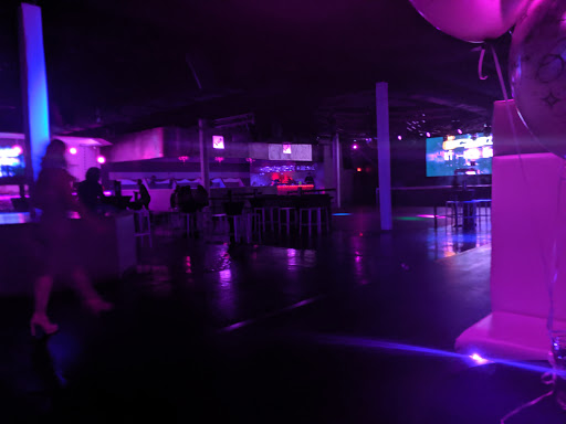 iClub Nightclub