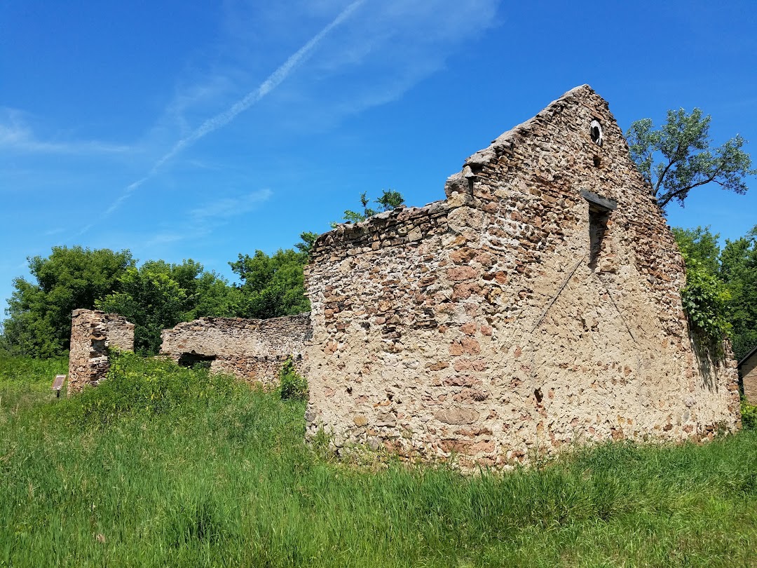 Historic 1880 Jabs Farmstead