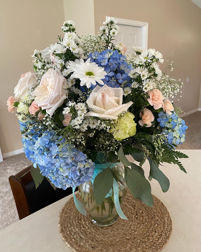 Florist «Hobby Hill Florist Inc», reviews and photos, 541 N Ridgewood Dr, Sebring, FL 33870, USA