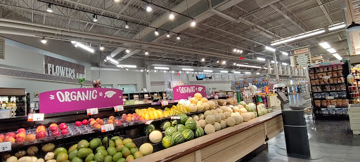 Supermarket «TOPS Friendly Markets», reviews and photos, 390 W Main St, Batavia, NY 14020, USA