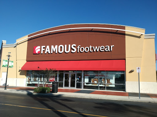 Famous Footwear, 3282 N John Young Pkwy, Kissimmee, FL 34741, USA, 