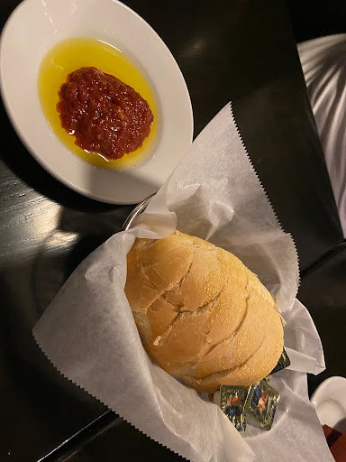 Italian Restaurant «Salvatore Scallopini Italian», reviews and photos, 19655 Mack Ave, Grosse Pointe Woods, MI 48236, USA