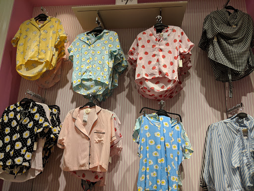 Clothing Store «Forever 21», reviews and photos, 602 Briarwood Cir D101, Ann Arbor, MI 48108, USA