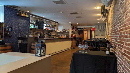 American Restaurant «Level Small Plates Lounge», reviews and photos, 69 West St, Annapolis, MD 21401, USA