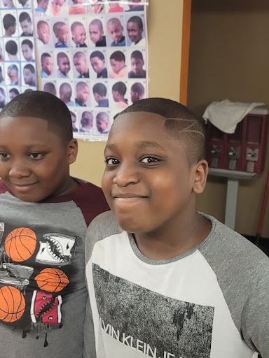 Barber Shop «Miles Barbershop», reviews and photos, 7611 S Osborne Rd #206, Upper Marlboro, MD 20772, USA