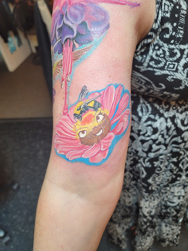 Tattoo Shop «Atomic Art Tattoo Studio», reviews and photos, 3619 Garrity Blvd, Nampa, ID 83687, USA