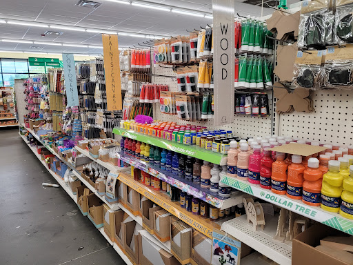 Dollar Store «Dollar Tree», reviews and photos, 4959 Bill Gardner Pkwy Ste 107, Locust Grove, GA 30248, USA