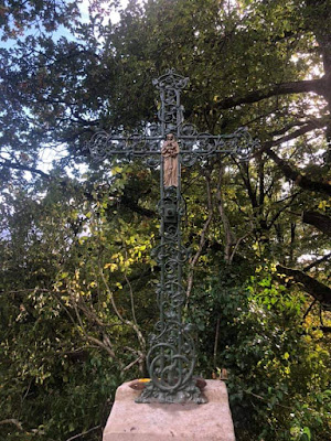 Croix du camp du cerièr à Pomayrols