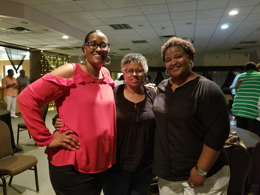 Bar «The Social Club Lounge and Event Venue», reviews and photos, 4419 Crossroads Center, Columbus, OH 43232, USA