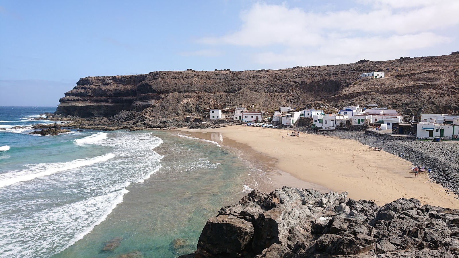 Playa Puertito de Los Molinos的照片 带有明亮的沙子表面