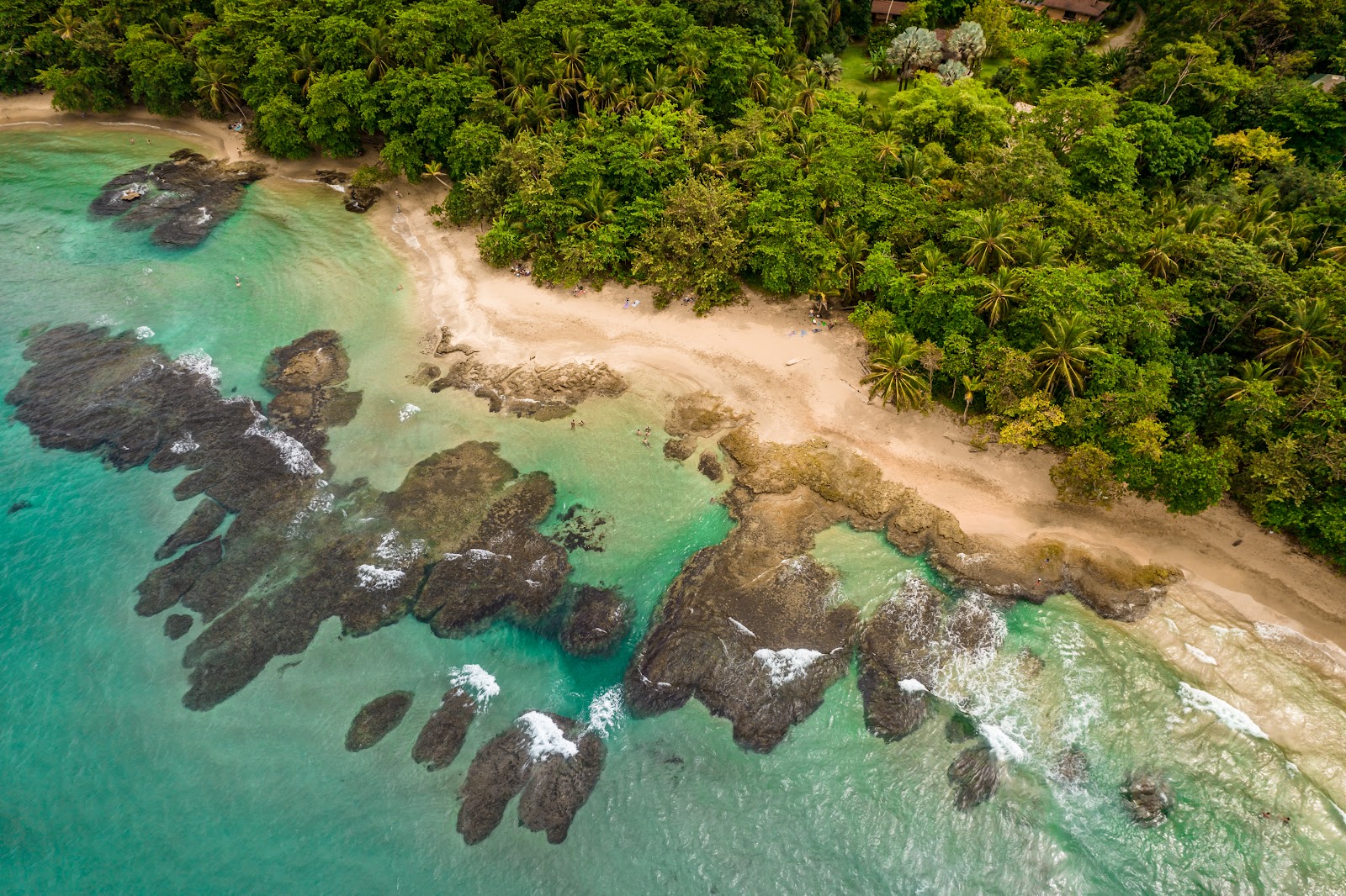 Foto di Chiquita beach con una costa spaziosa
