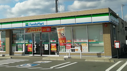 ファミリーマート 本巣曽井中島店