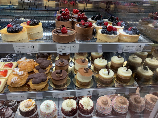 Grocery Store «Whole Foods Market», reviews and photos, 1640 Chicago Ave, Evanston, IL 60201, USA