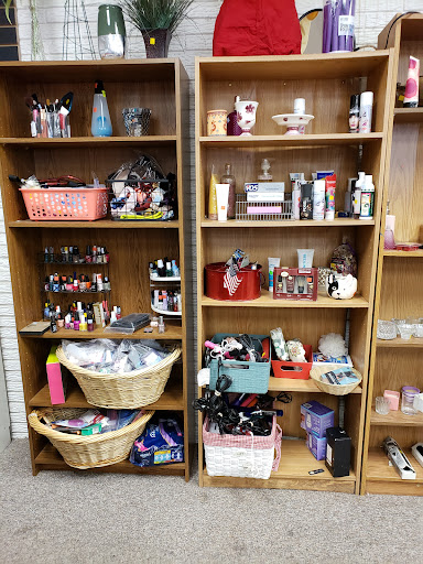 Thrift Store «Palouse Treasures Thrift Store», reviews and photos, 1005 NW Nye St, Pullman, WA 99163, USA