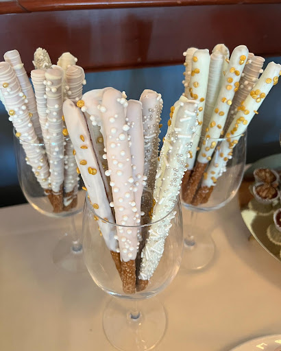 Dessert Shop «Devour Desserts», reviews and photos, 671 Bridgeton Pike, Mantua Township, NJ 08051, USA