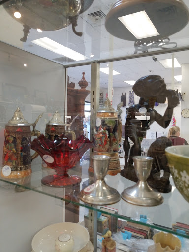 Thrift Store «Buy Rite Thrift Store», reviews and photos, 1800 Prescott Rd, Modesto, CA 95350, USA