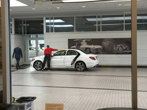 Mercedes Benz Dealer «EuroMotorcars Germantown Mercedes-Benz», reviews and photos, 19750 Germantown Rd, Germantown, MD 20874, USA