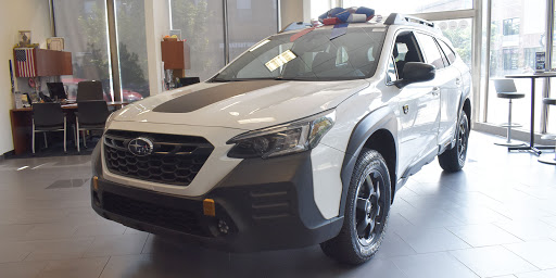Subaru Dealer «Mid City Subaru Chicago», reviews and photos, 4330 W Irving Park Rd, Chicago, IL 60641, USA