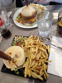 Les plus récentes photos du Restaurant de hamburgers À Côté du... 82 à Montrouge - n°2