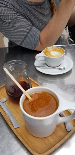 Coffee Shop «Intelligentsia Coffee Old Town Coffeebar», reviews and photos, 1233 N Wells St, Chicago, IL 60610, USA