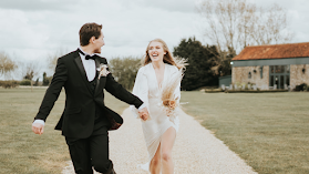 Beth Beresford Photography - Suffolk Wedding Photographer & Lifestyle Family Photographer