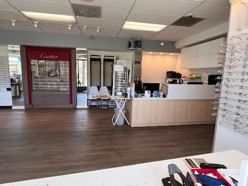 Shopping Mall «Cupertino Village», reviews and photos, 10869 N Wolfe Rd, Cupertino, CA 95014, USA