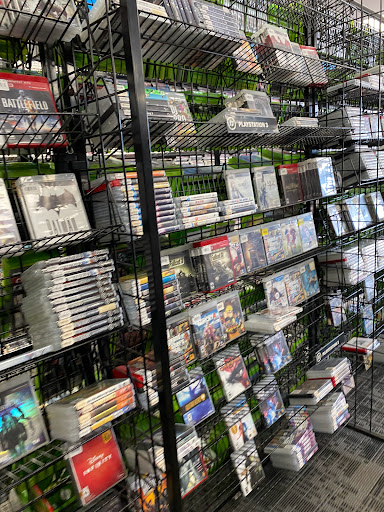 Video Game Store «Disc Traders Kentwood», reviews and photos, 4174 28th St SE, Kentwood, MI 49512, USA