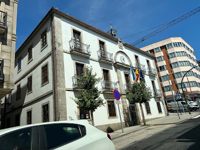 Concello de Arzúa Rúa de Santiago, 2, 15810 Arzúa, A Coruña, España