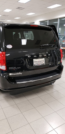 Honda Dealer «Priority Honda Hampton», reviews and photos, 4115 W Mercury Blvd, Hampton, VA 23666, USA