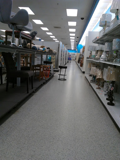 Clothing Store «Ross Dress for Less», reviews and photos, 5220 Jimmy Lee Smith Pkwy, Hiram, GA 30141, USA