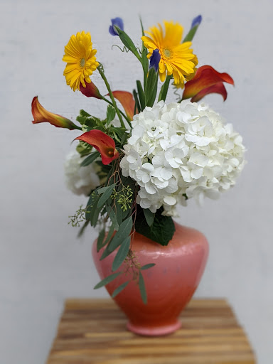 Florist «Monroe Floral», reviews and photos, 113 W McDougall St, Monroe, WA 98272, USA