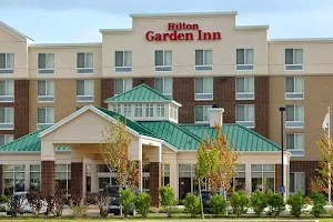 Hilton Garden Inn Naperville/Warrenville image