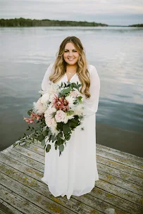 Imagine Elopements - Oregon Elopement Photography - Car repair in , Warren - Rated 5.0/5