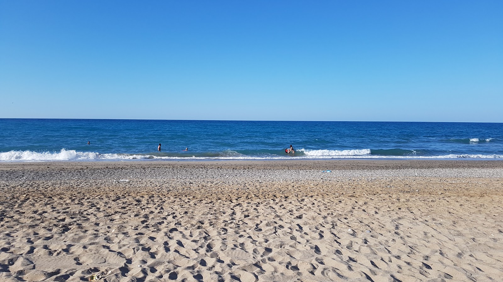 Episkopi Plajı II'in fotoğrafı biraz temiz temizlik seviyesi ile
