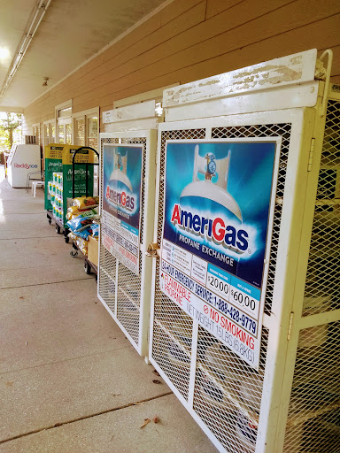 Discount Store «Dollar General», reviews and photos, 767 Main St E, Banner Elk, NC 28604, USA