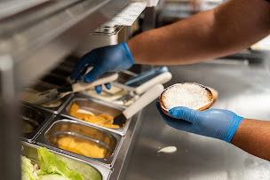 Photo n°39 de Carl's Jr. Le Pontet à Le Pontet ()