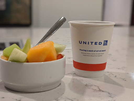 Lounge «United Club», reviews and photos, 5300 Riverside Dr, Cleveland, OH 44135, USA