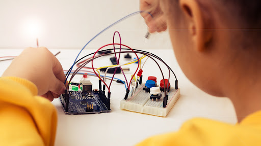 Ultimate Coders Richmond - Computer Coding and Robotics Classes for Kids SK to Grade 12