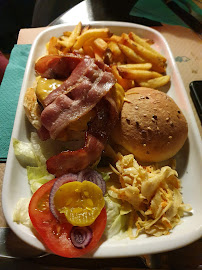 Hamburger du Restaurant américain Le New York. à Le Chesnay-Rocquencourt - n°17