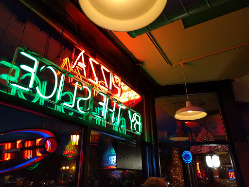 Pizza Restaurant «The Italian Pie Shoppe & Winery», reviews and photos, 1670 Grand Ave, St Paul, MN 55105, USA