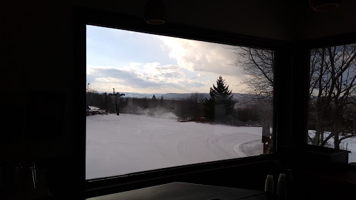 Ski Shop «Eagle Rock Resort Ski Shop», reviews and photos, Country Club Rd, Hazleton, PA 18202, USA