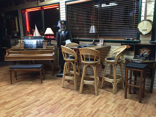 Tobacco Shop «L I Tobacco Outlet Inc», reviews and photos, 215 Ronkonkoma Ave # B, Ronkonkoma, NY 11779, USA