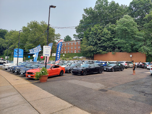 Honda Dealer «Honda of Tenafly», reviews and photos, 28 County Rd, Tenafly, NJ 07670, USA