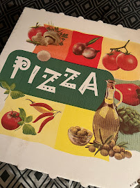 Plats et boissons du Pizzeria Univers Pizza Le Pradet - n°4