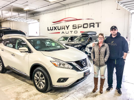 Used Car Dealer «Luxury Sport Autos», reviews and photos, 7325 SW Bonita Rd, Tigard, OR 97224, USA