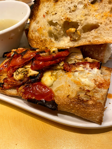 Sandwich Shop «Panera Bread», reviews and photos, 911 Lawrenceville-Suwanee Rd, Lawrenceville, GA 30043, USA