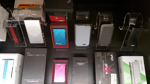 Vaporizer Store «Lil Buddha Vapor & Smoke Shop», reviews and photos, 6916 Big Bend Rd, Gibsonton, FL 33534, USA